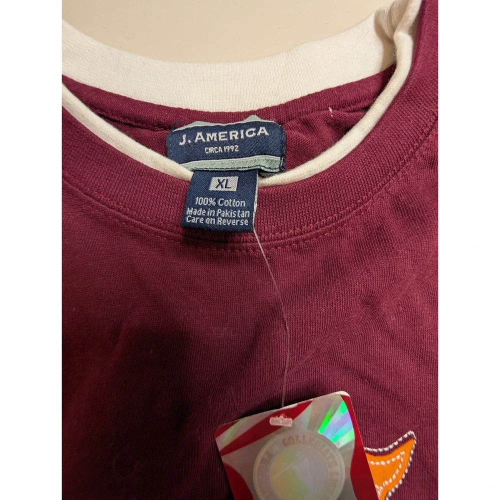 Virginia Tech Hokies NCAA J. America Maroon T-Shirt -‎ XL